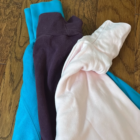 Assorted turtle neck’s - Picture 2 of 6